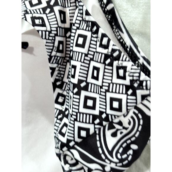 FASHION Women's Black & White Printed Halter Neck Swim Top Sz S - Picture 3 of 3